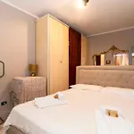 Pm 61 Via Sciesa Appartamento