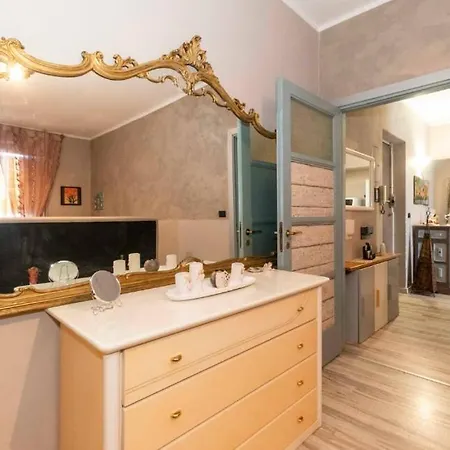 Pm 61 Via Sciesa * Venaria Reale