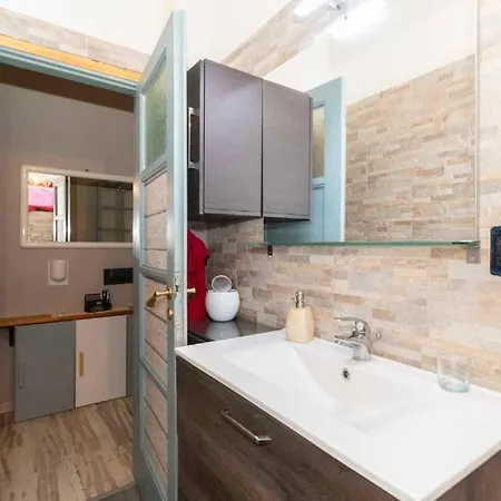 Pm 61 Via Sciesa * Venaria Reale